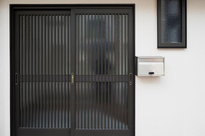 9 Cara Membuat Kusen Pintu Baja Ringan Sendiri