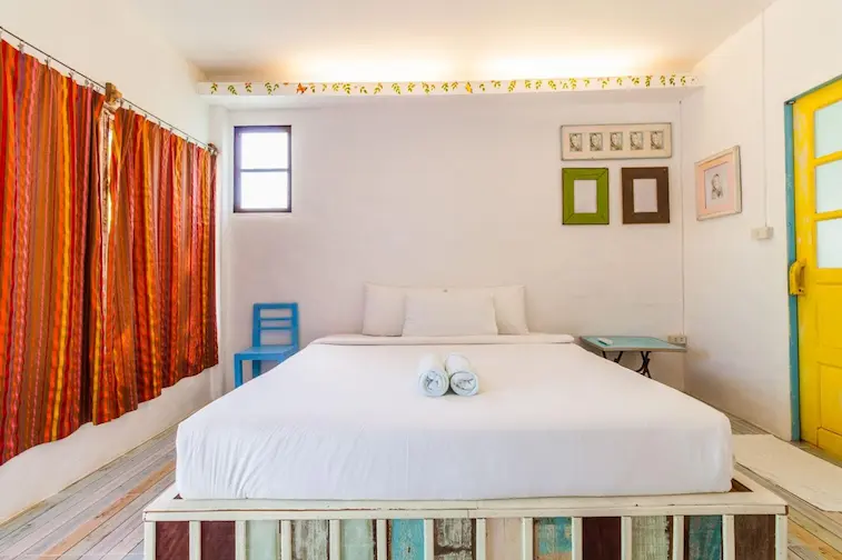 5. Desain Kamar Kost 3x4 yang Estetik
